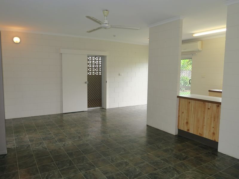 22 Brooks Street, Whitfield QLD 4870