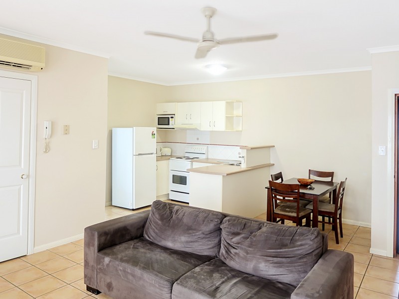 5/108 Mcleod Street, Cairns City QLD 4870