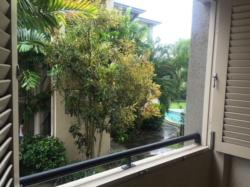 309/2-8 Centenary Close, Manoora QLD 4870