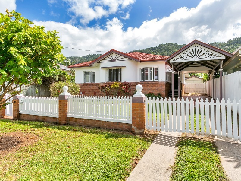 26 Dalrymple Street, Edge Hill QLD 4870
