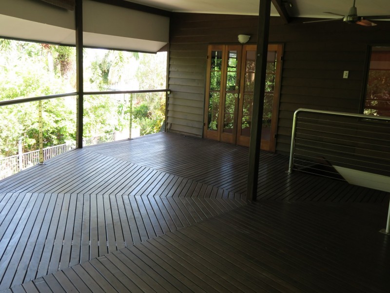 23 Trundle Terrace, Whitfield QLD 4870