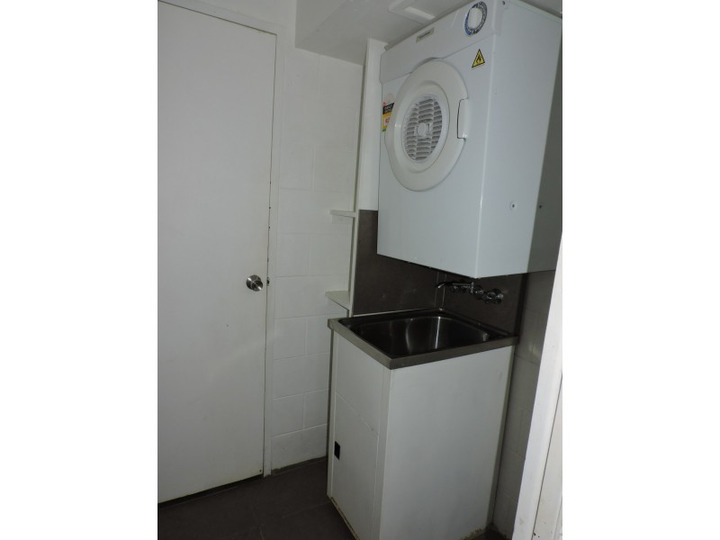 2/10 Maytown Close, Manoora QLD 4870