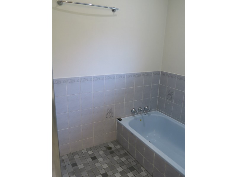 1 Byrnes Close, Whitfield QLD 4870