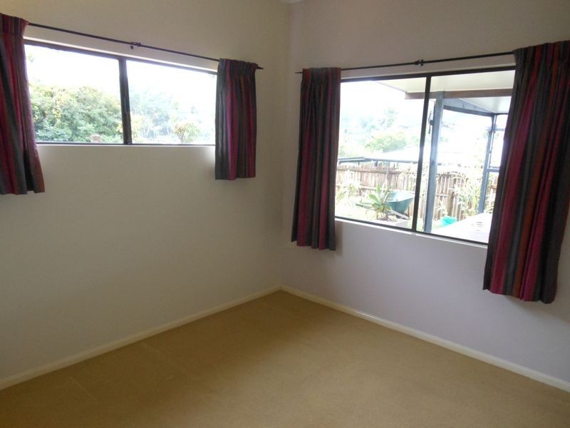 6 Curlewis Close, Brinsmead QLD 4870