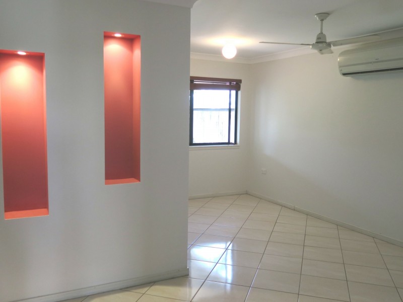 8 Coolamon Tce, Mount Sheridan QLD 4868