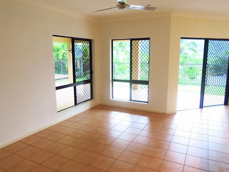 58 Fairley Street, Redlynch QLD 4870