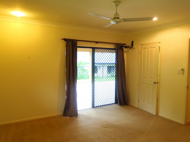 58 Fairley Street, Redlynch QLD 4870