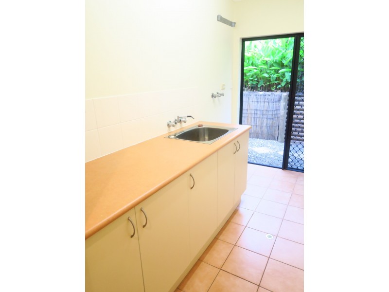 58 Fairley Street, Redlynch QLD 4870