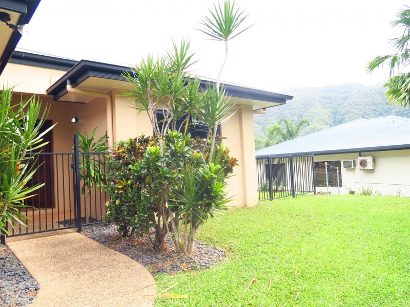 58 Fairley Street, Redlynch QLD 4870