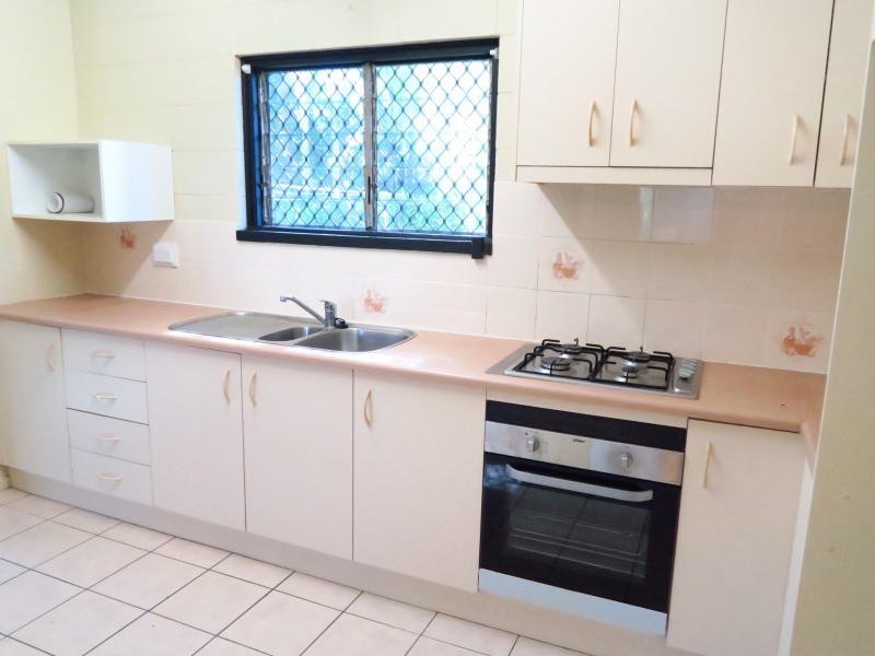 18 Purbeck Place, Edge Hill QLD 4870
