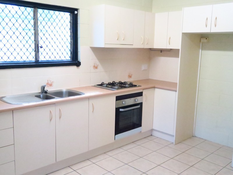 18 Purbeck Place, Edge Hill QLD 4870