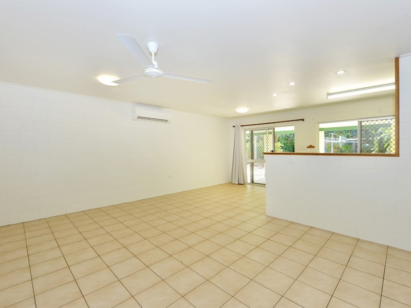 13 Warnambool Street, Trinity Park QLD 4879