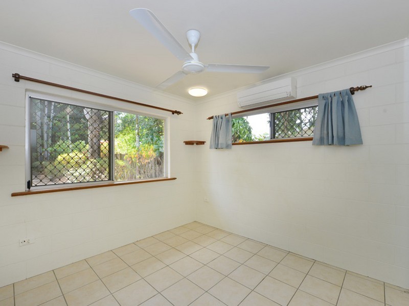 13 Warnambool Street, Trinity Park QLD 4879