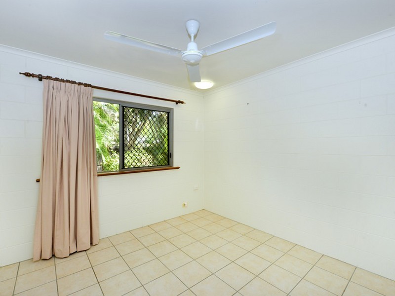 13 Warnambool Street, Trinity Park QLD 4879