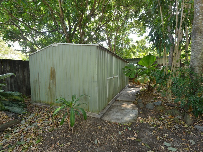 13 Warnambool Street, Trinity Park QLD 4879