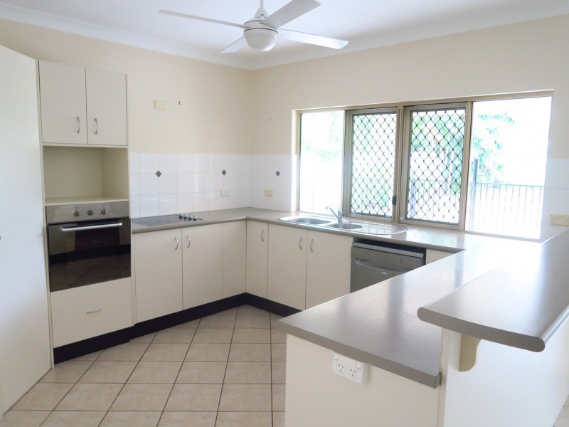 14 Narabeen Street, Kewarra Beach QLD 4879