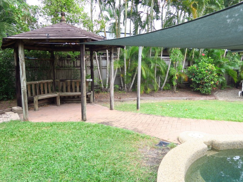 14 Narabeen Street, Kewarra Beach QLD 4879