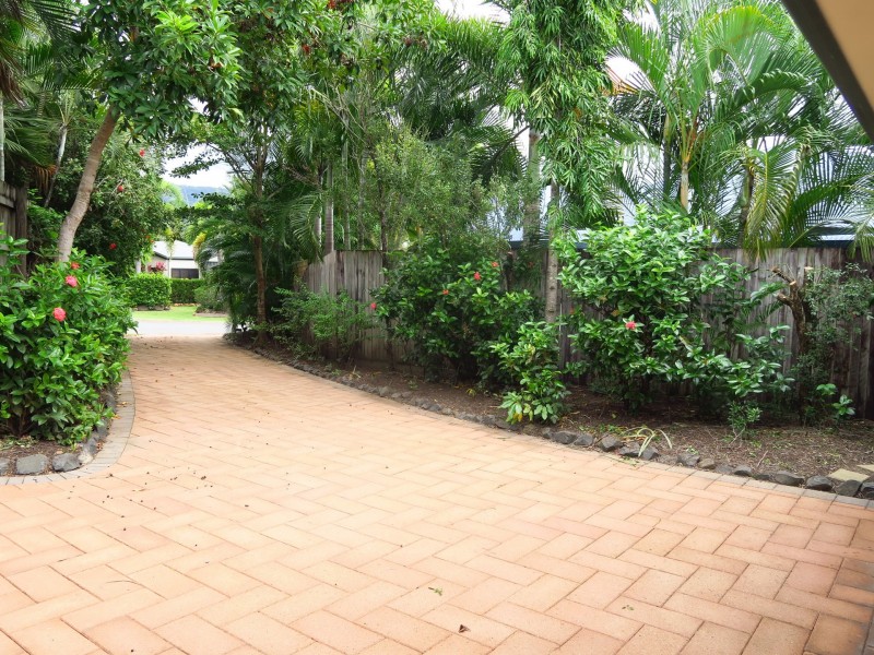 14 Narabeen Street, Kewarra Beach QLD 4879