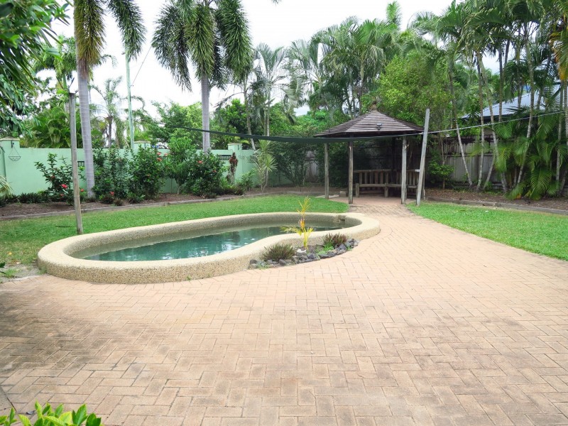 14 Narabeen Street, Kewarra Beach QLD 4879