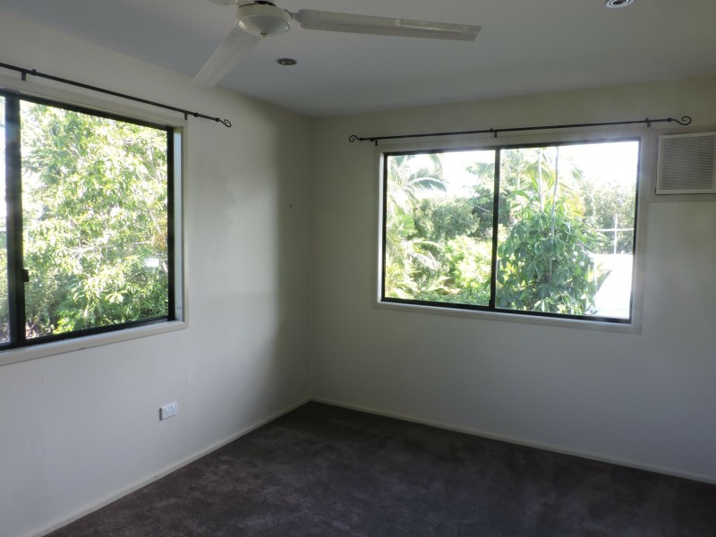 23 Christensen Street, Machans Beach QLD 4878