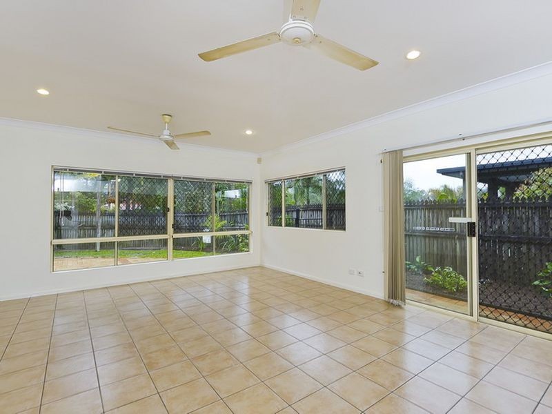3 West Park Ridge Drive, Brinsmead QLD 4870