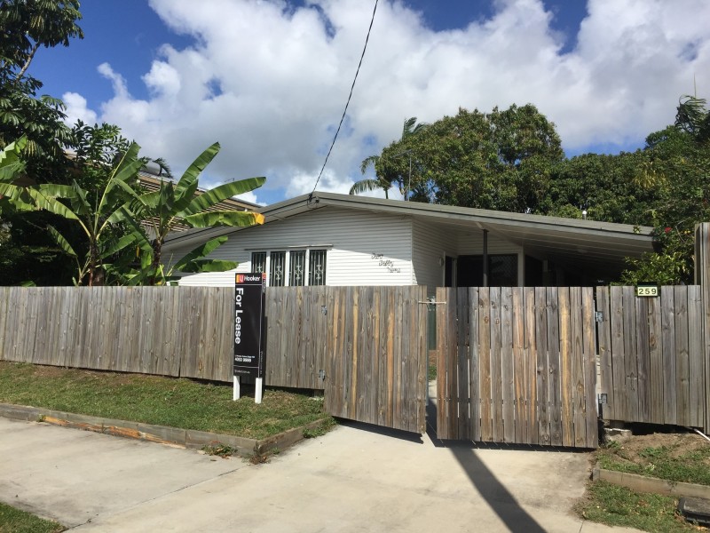 259 Aumuller Street, Westcourt QLD 4870