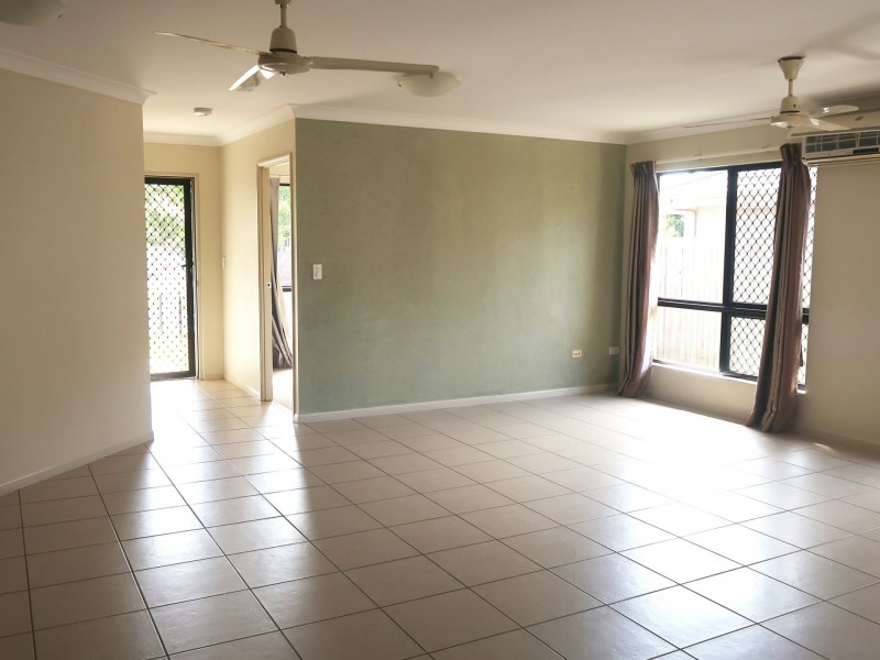 8 Benjamina St, Mount Sheridan QLD 4868