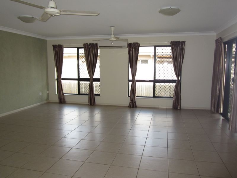 8 Benjamina St, Mount Sheridan QLD 4868