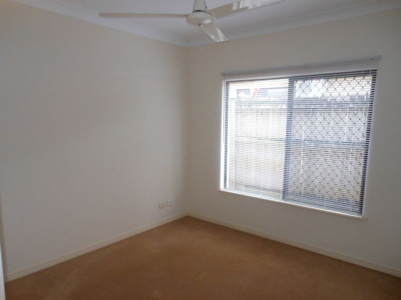 8 Alva Close, Kewarra Beach QLD 4879