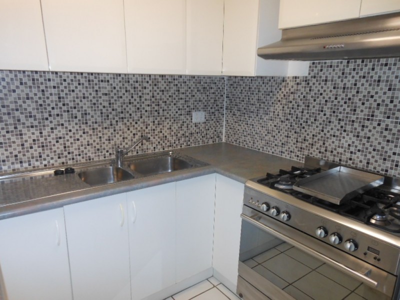 9/42 Springfield Crescent, Manoora QLD 4870