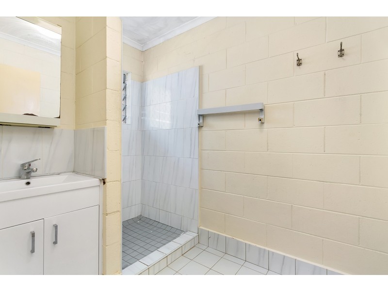 6/379 Mayers Street, Edge Hill QLD 4870