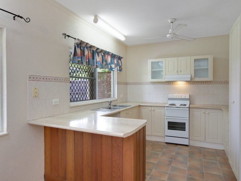 21 Hay Street, Mount Sheridan QLD 4868