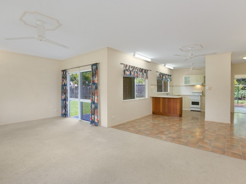 21 Hay Street, Mount Sheridan QLD 4868
