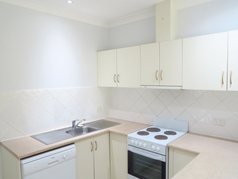 2/9 Glenlea Street, Edge Hill QLD 4870