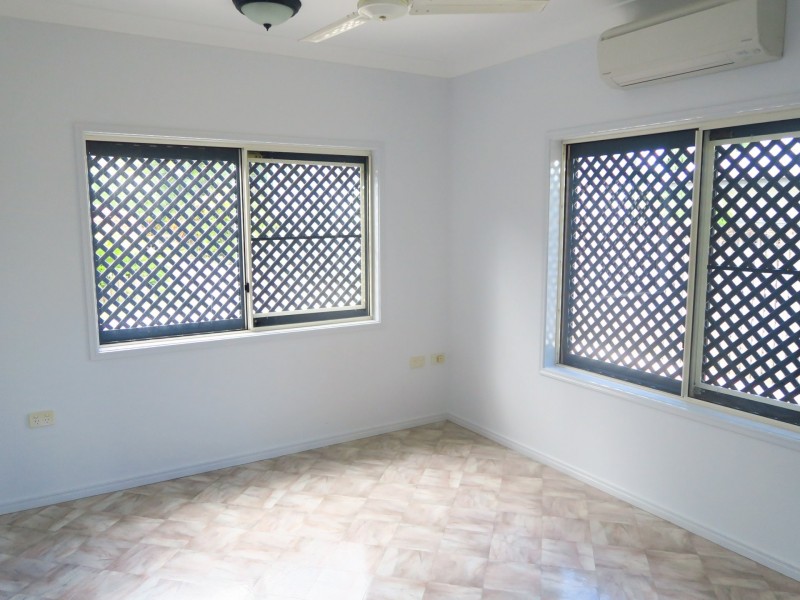 2/9 Glenlea Street, Edge Hill QLD 4870