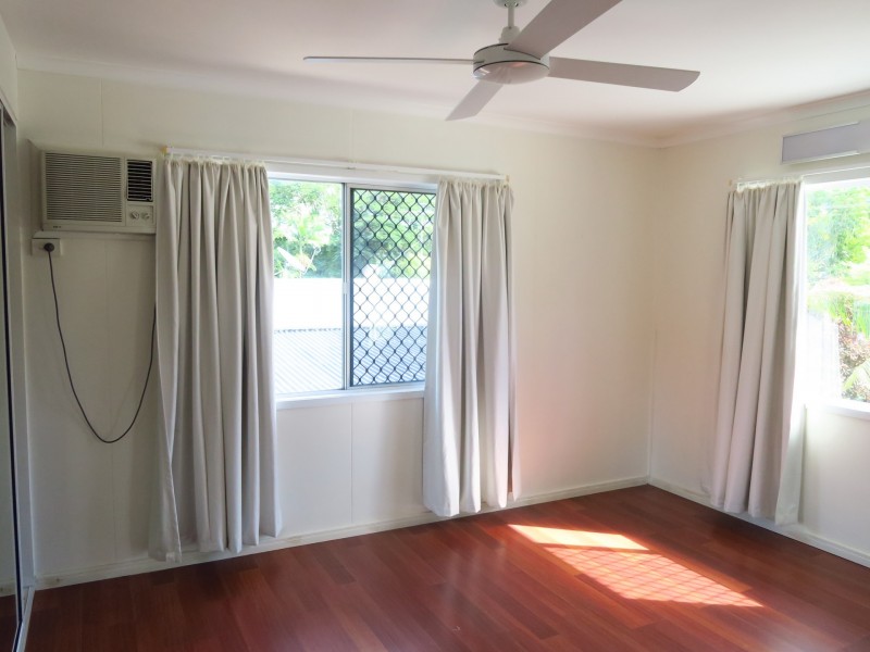 1 Torrance Avenue, Edge Hill QLD 4870