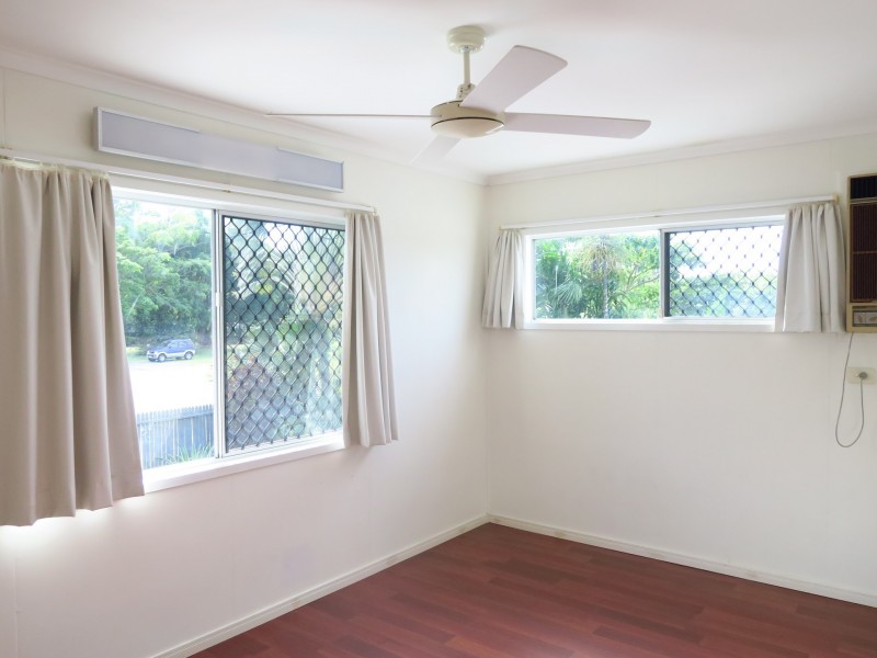 1 Torrance Avenue, Edge Hill QLD 4870