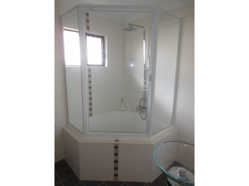 18 Wenlock Close, Mount Sheridan QLD 4868