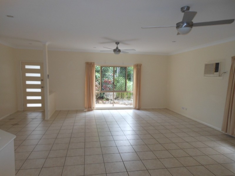 2 Daintree Close, Mount Sheridan QLD 4868