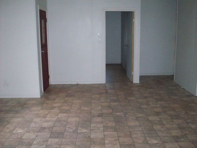 339 Mcleod Street, Cairns North QLD 4870