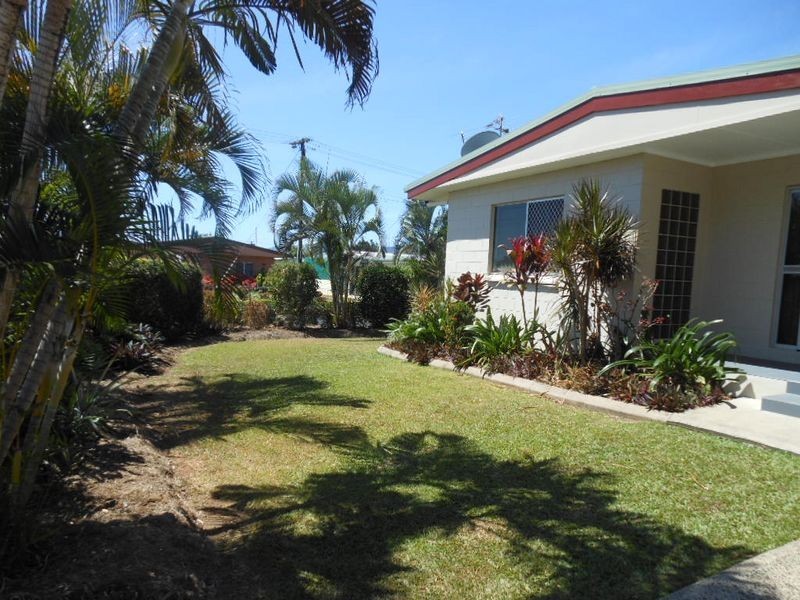 9 Alma Street, Woree QLD 4868