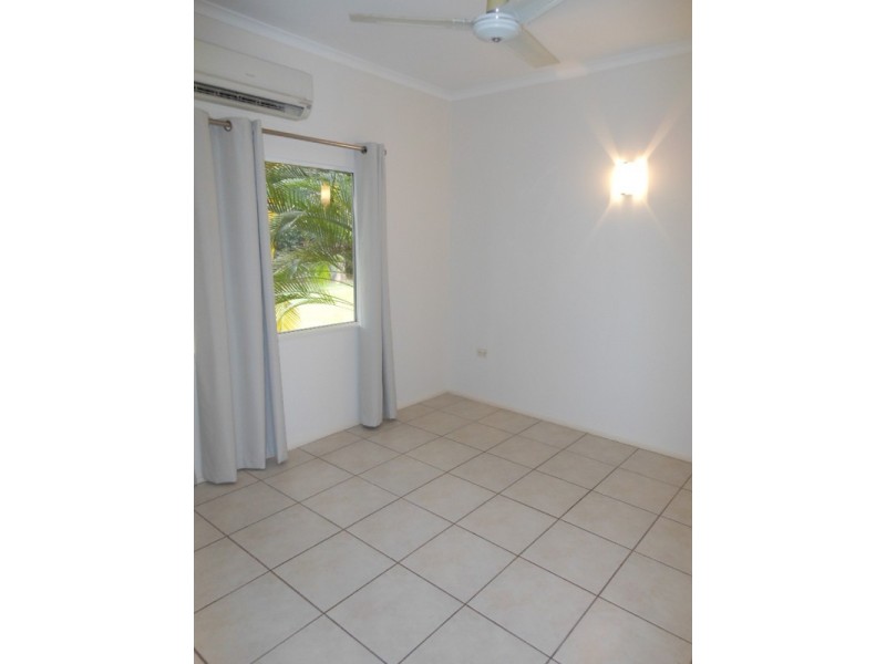 10 Finch Street, Bayview Heights QLD 4868