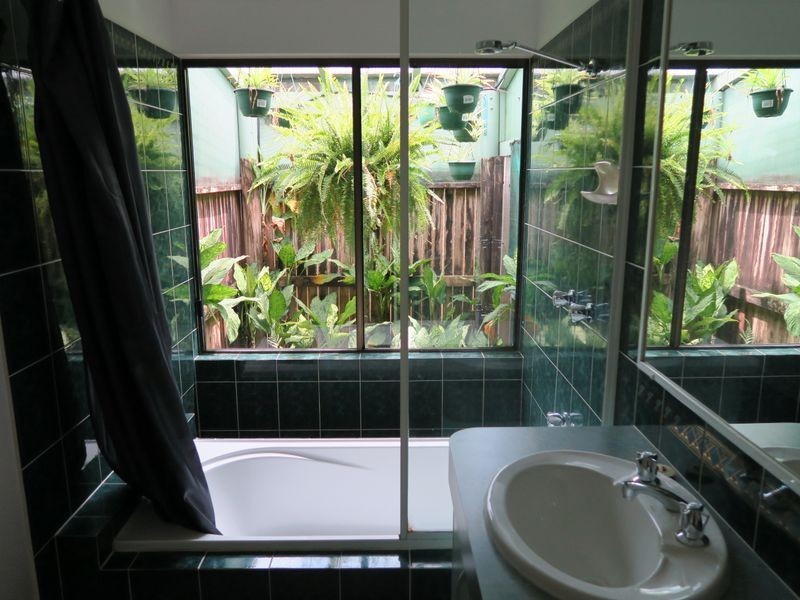 43 Meander Close, Brinsmead QLD 4870