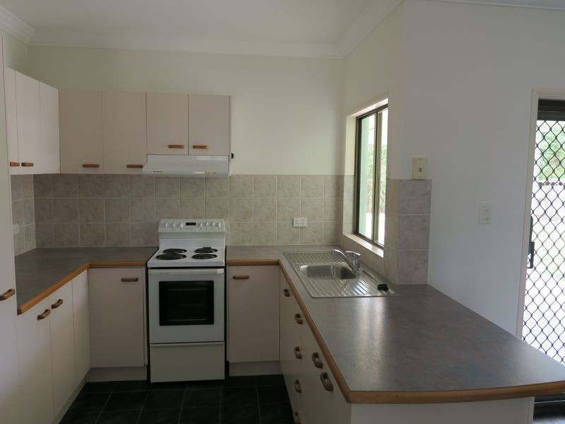 43 Meander Close, Brinsmead QLD 4870