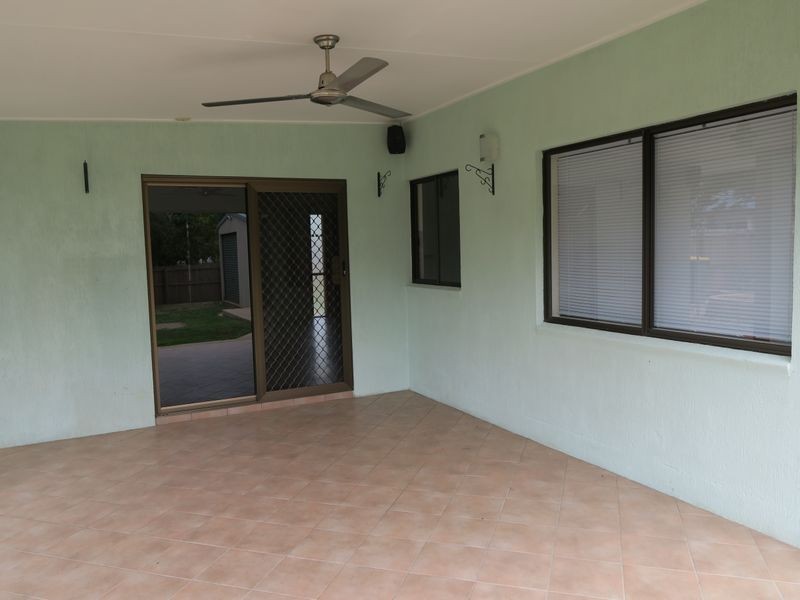 43 Meander Close, Brinsmead QLD 4870