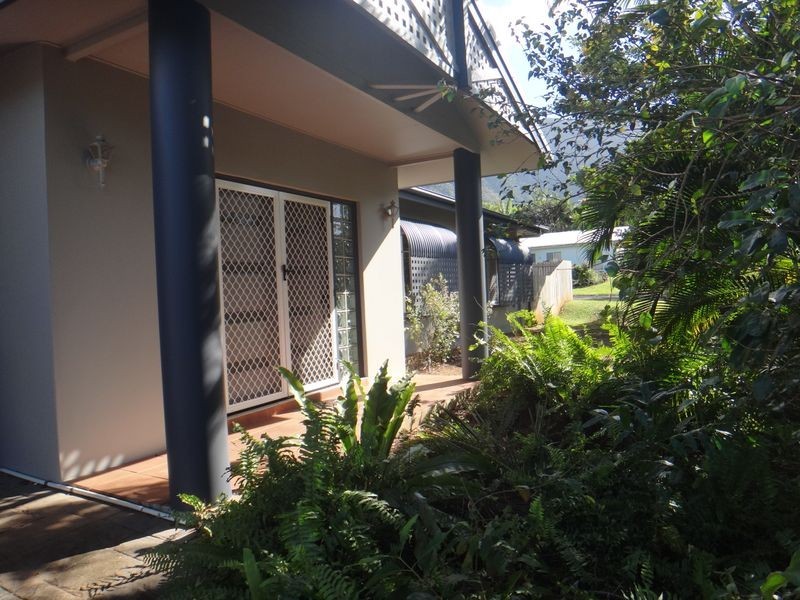 23 Cyperus Street, Redlynch QLD 4870