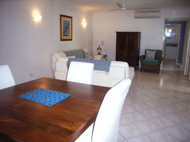 1510/2-8 Greenslopes Street, Cairns North QLD 4870