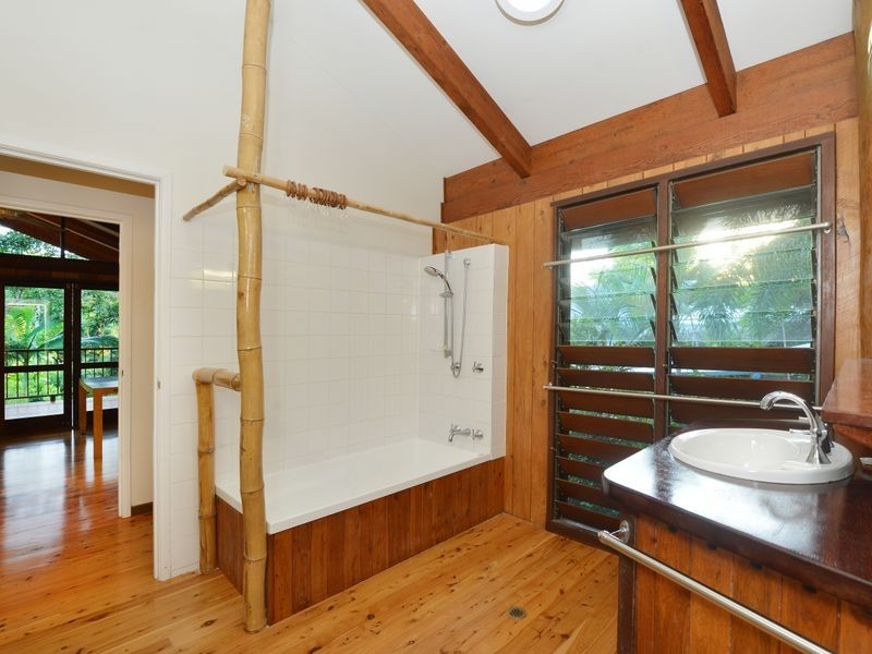 1 Stuart Street, Edge Hill QLD 4870