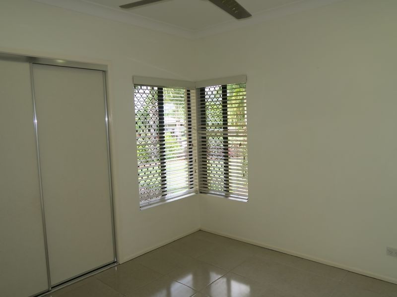 17 Derrick Street, Redlynch QLD 4870