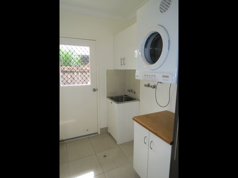 17 Derrick Street, Redlynch QLD 4870